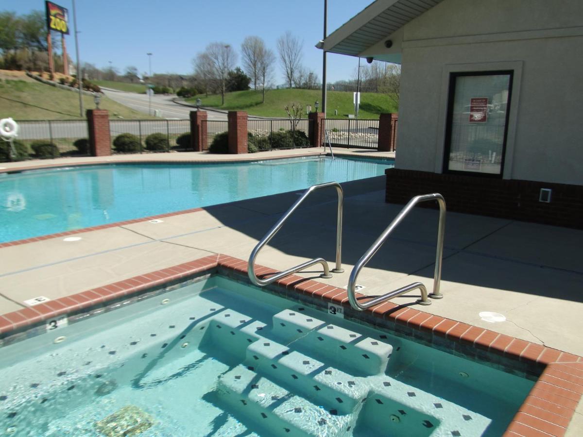 River Crossing Resort Pigeon Forge Exterior photo